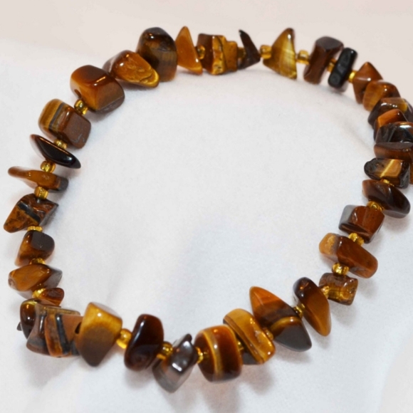 Beautiful Handmade Tiger Eye Beaded Bracelet - Picture 2 of 6